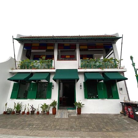 Javaku Hostel Yogyakarta Extérieur photo